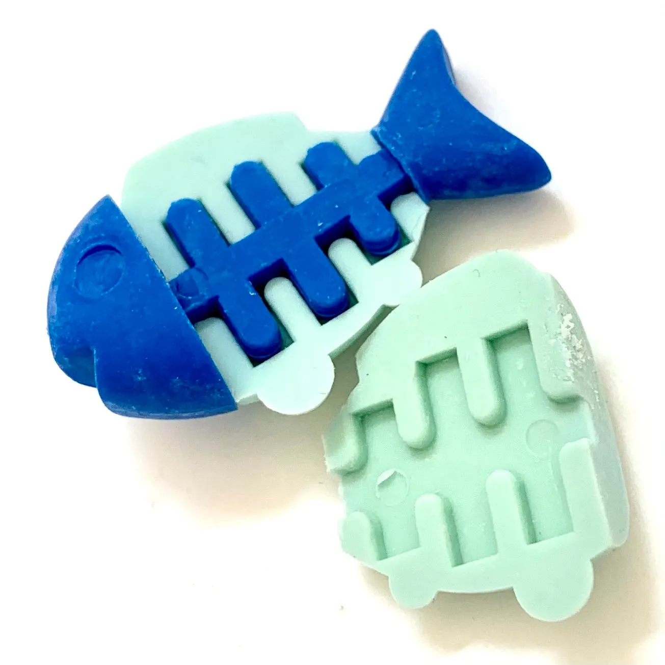 381111 FISH ERASER-4 COLORS-30