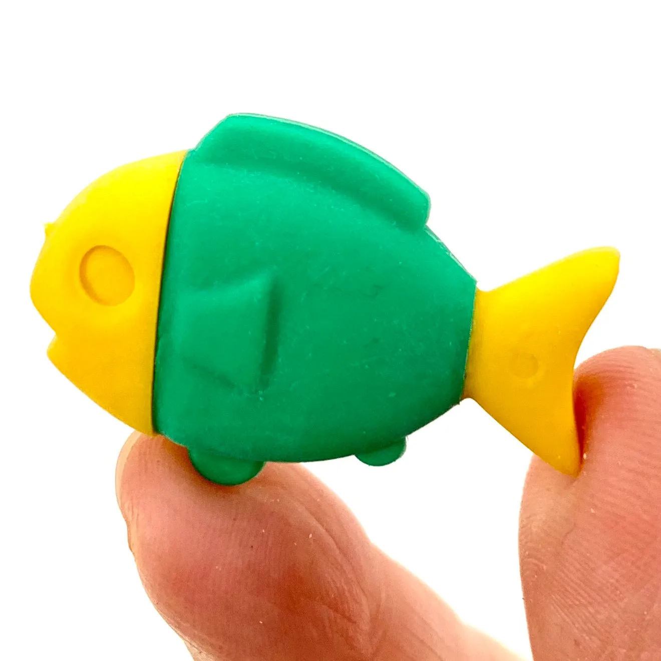 381111 FISH ERASER-4 COLORS-30