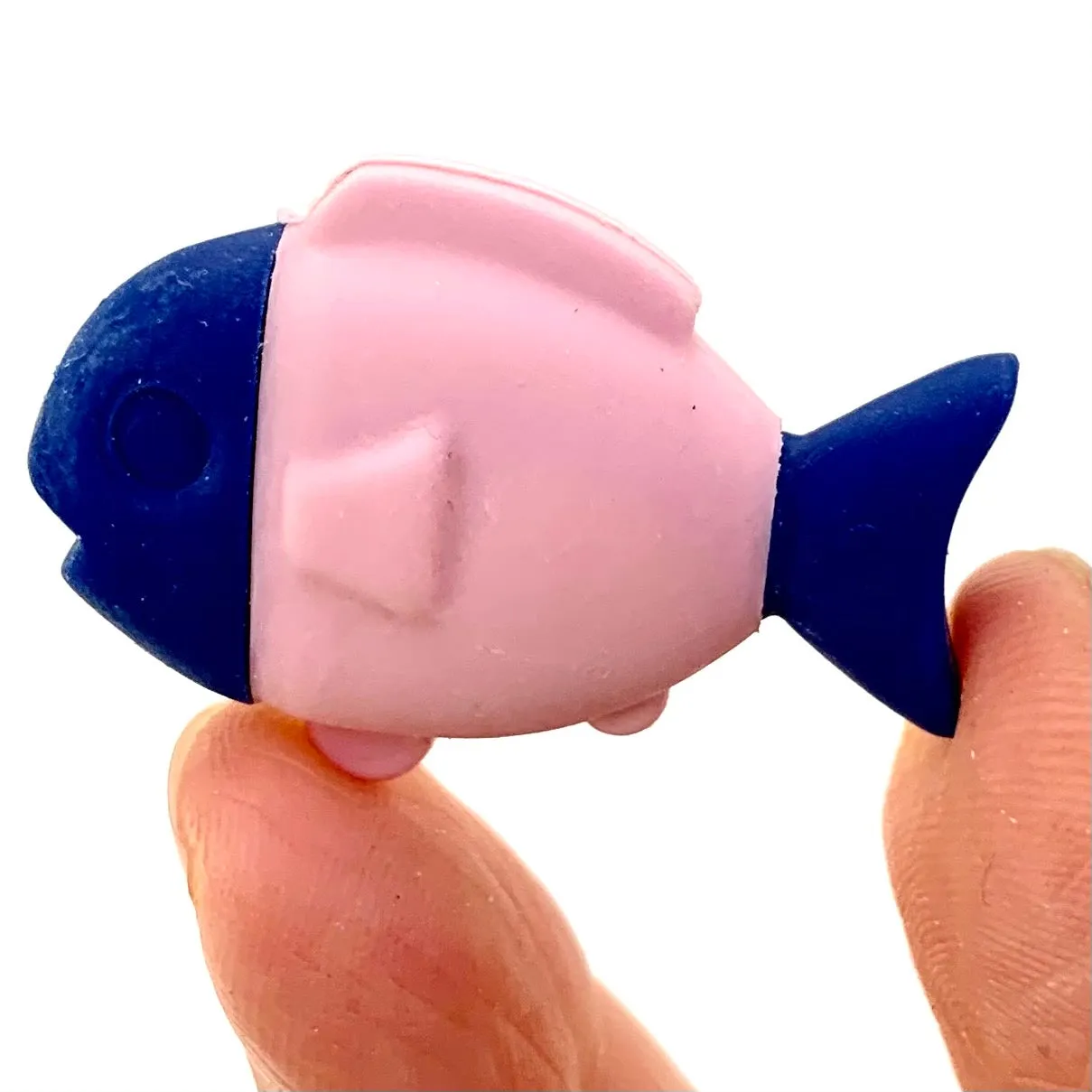 381111 FISH ERASER-4 COLORS-30