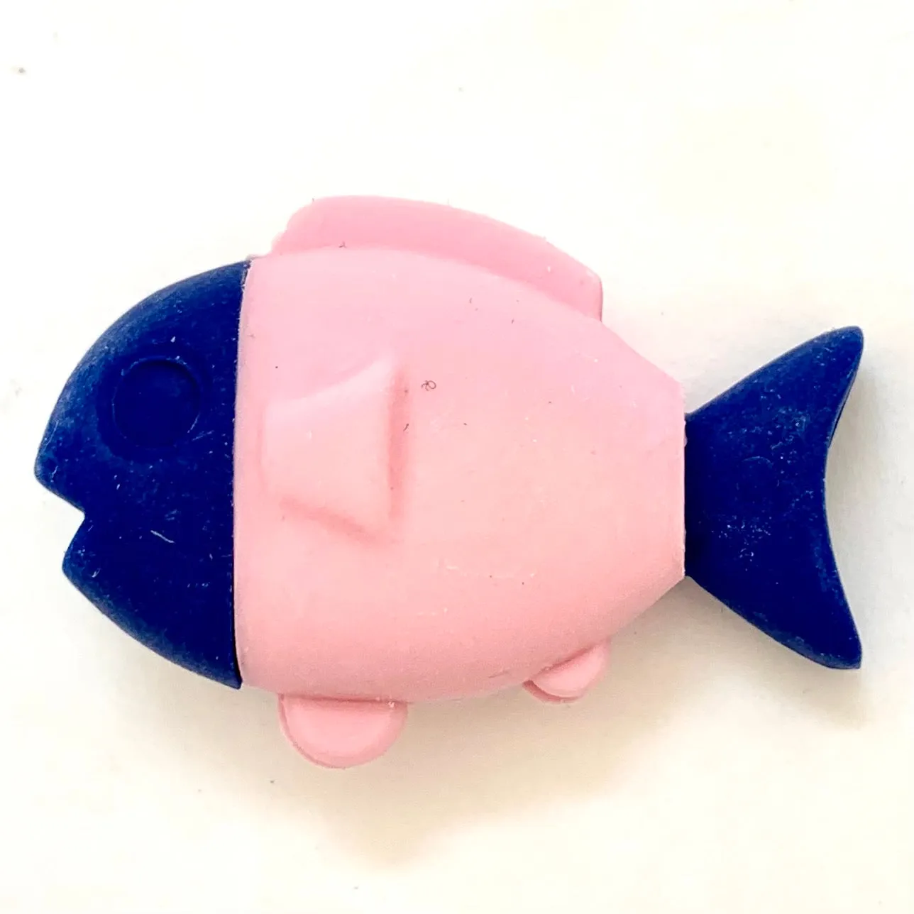 381111 FISH ERASER-4 COLORS-30