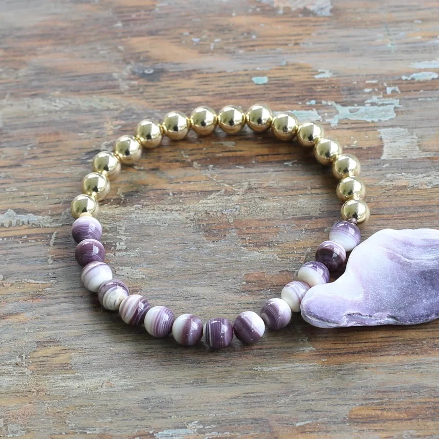 6mm Quahog and Gold Bracelet