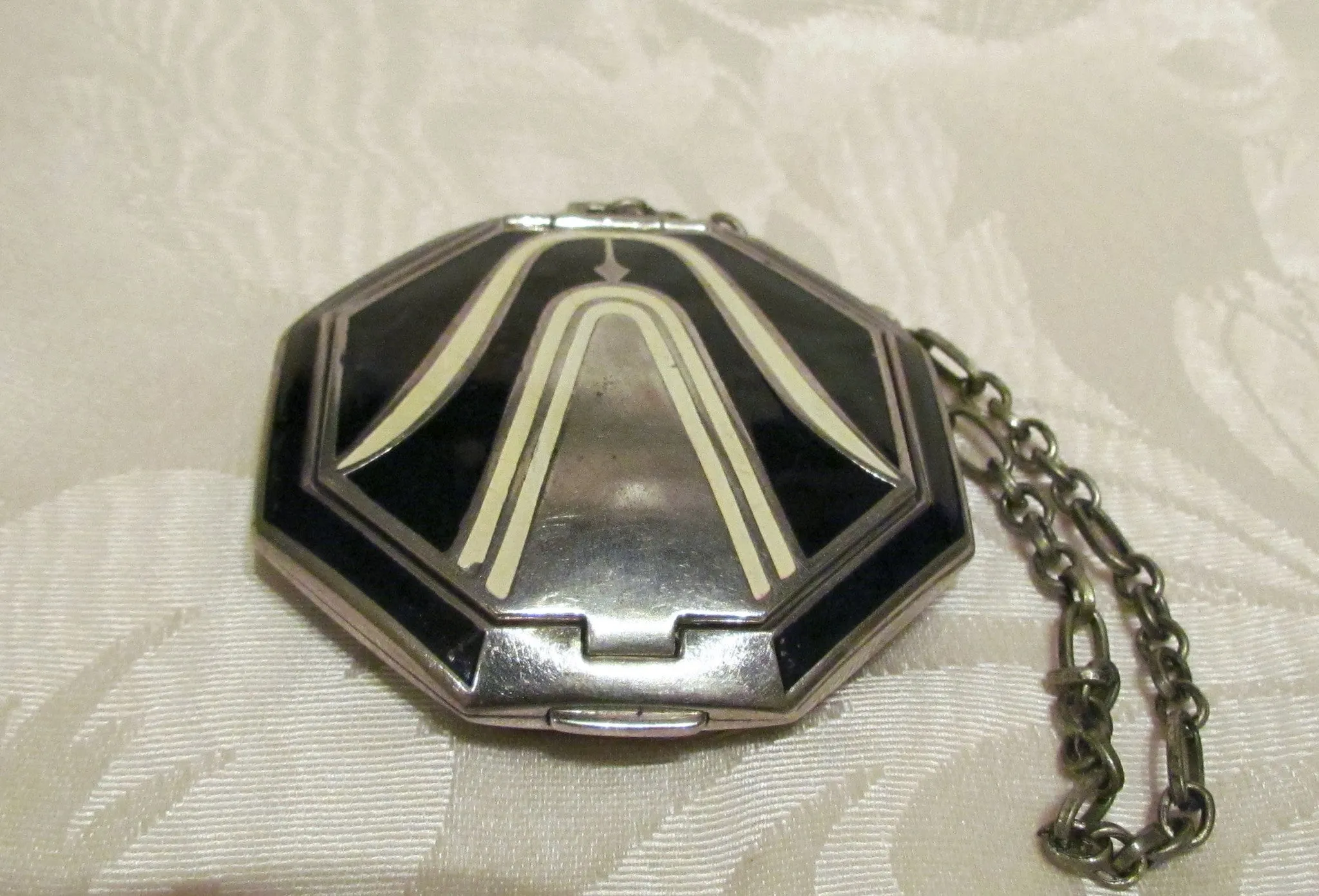 Art Deco Richard Hudnut LeDebut Compact Rare 1927 Compact Wristlet Purse