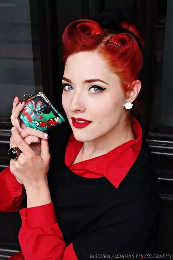 Coin purse, retro purse, Burlesque