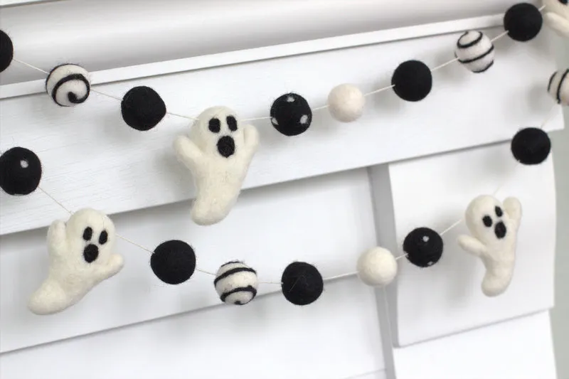 Felt Ghost Halloween Garland- Black & White, Dots & Swirls