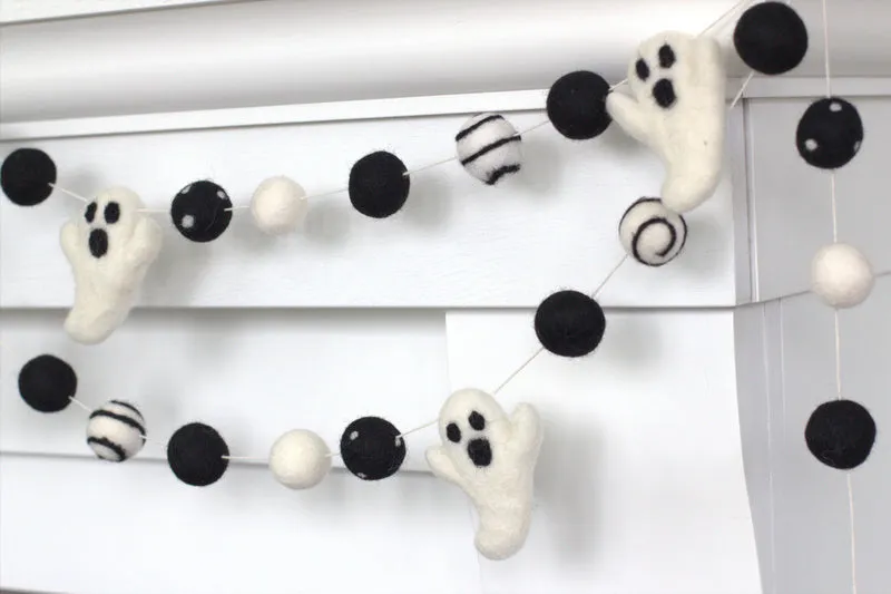 Felt Ghost Halloween Garland- Black & White, Dots & Swirls