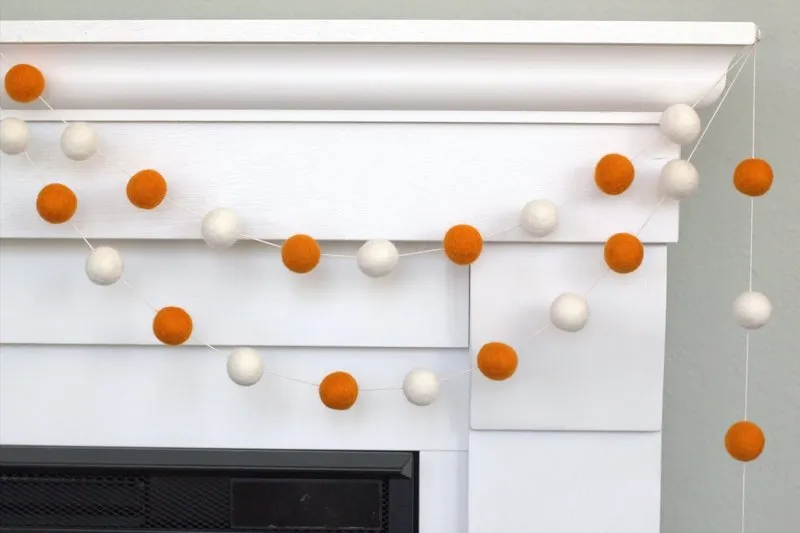 Halloween Felt Ball Garland- Orange & White