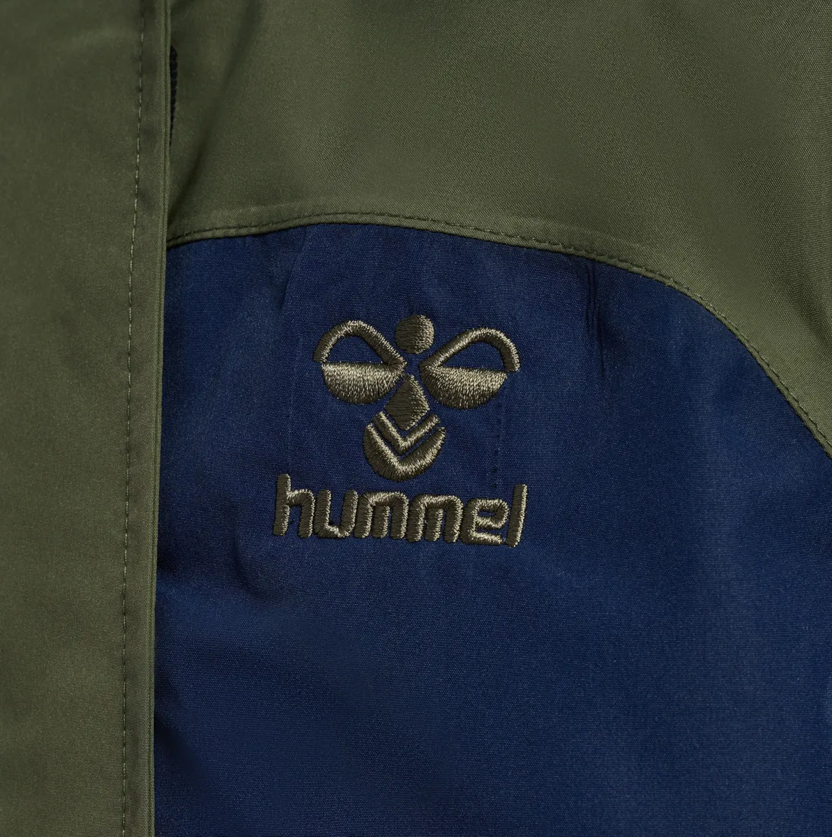 Hummel Kids&#x27; hmlMONSUN TEX Shell Jacket Olive Night | Buy Hummel Kids&#x27; hmlMONSUN TEX Shell Jacket Olive Night here | Outnorth