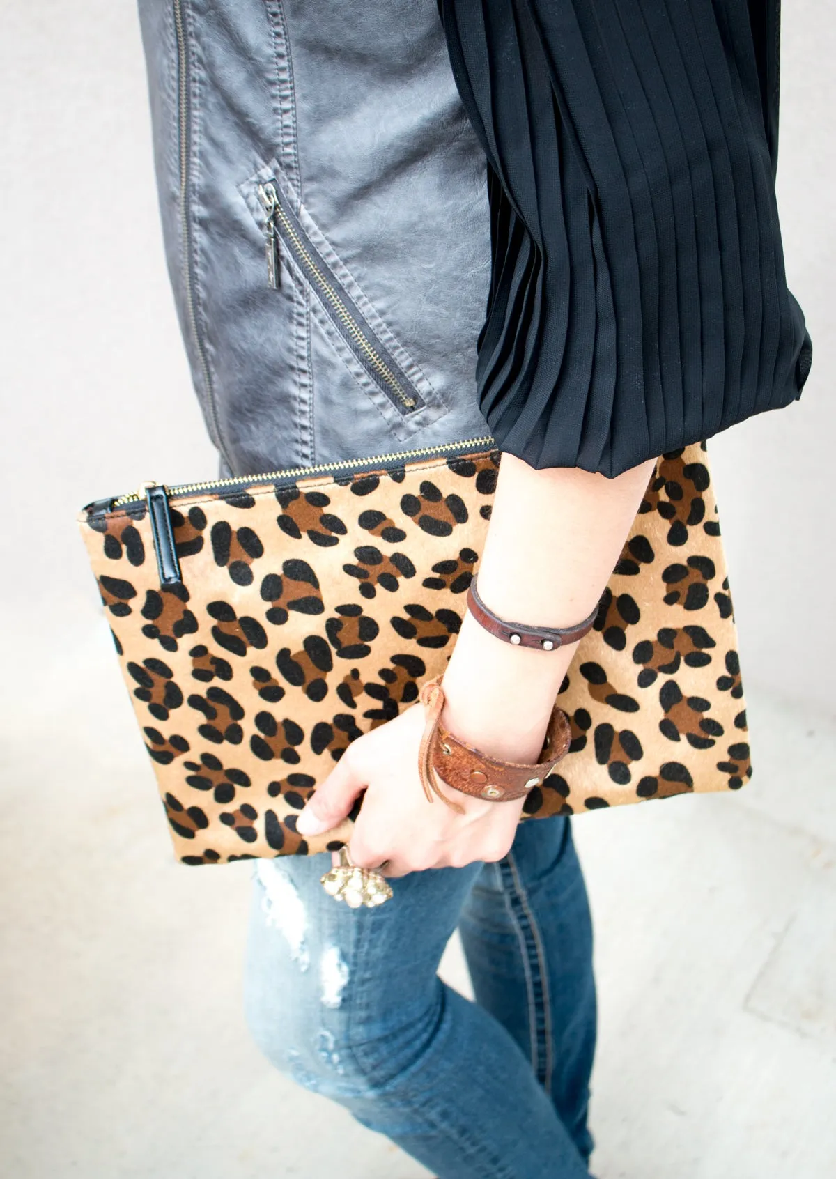 Leopard Clutch