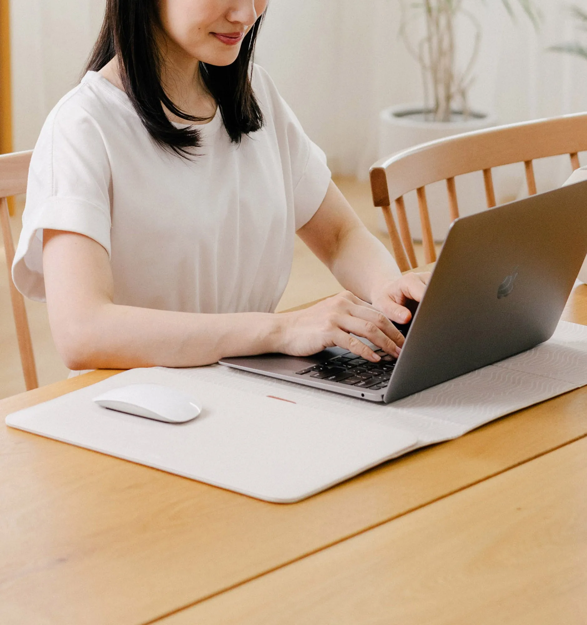 Orbitkey 16" Hybrid Laptop Sleeve / Desk Mat - KonMari