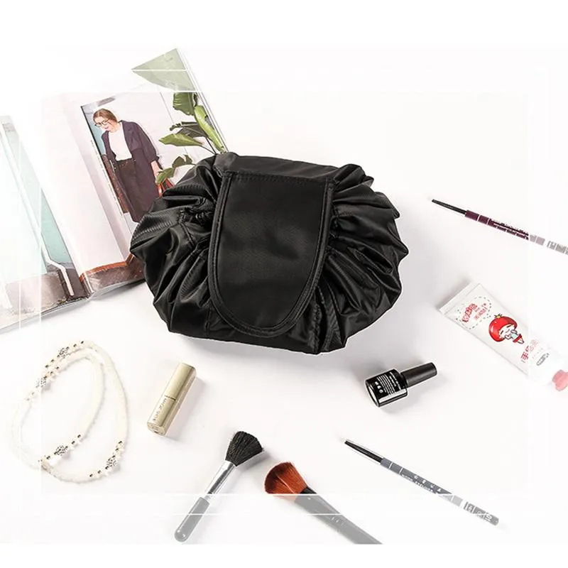 Portable and waterproof cosmetic bag