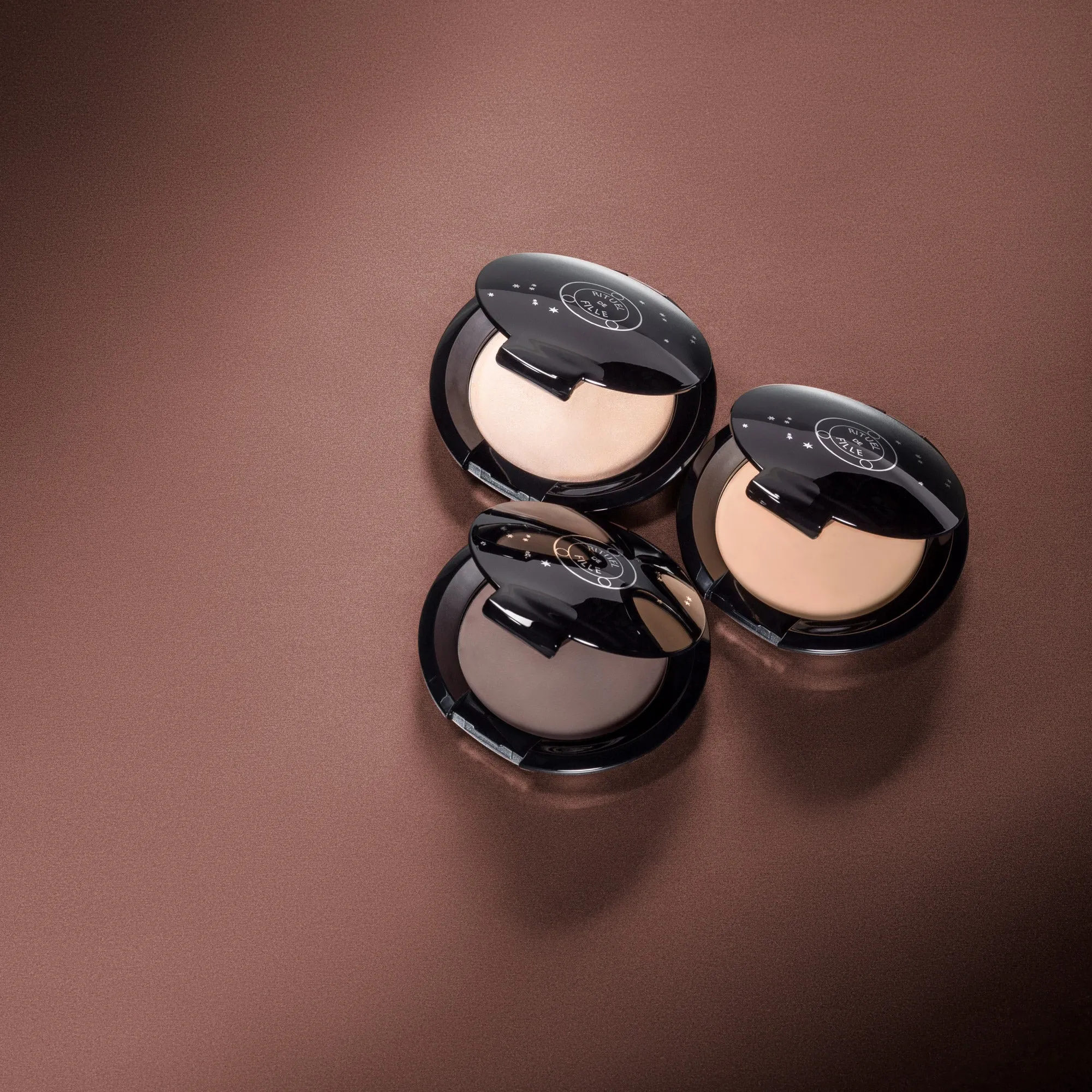 Rare Light Crème Luminizer: Icebow