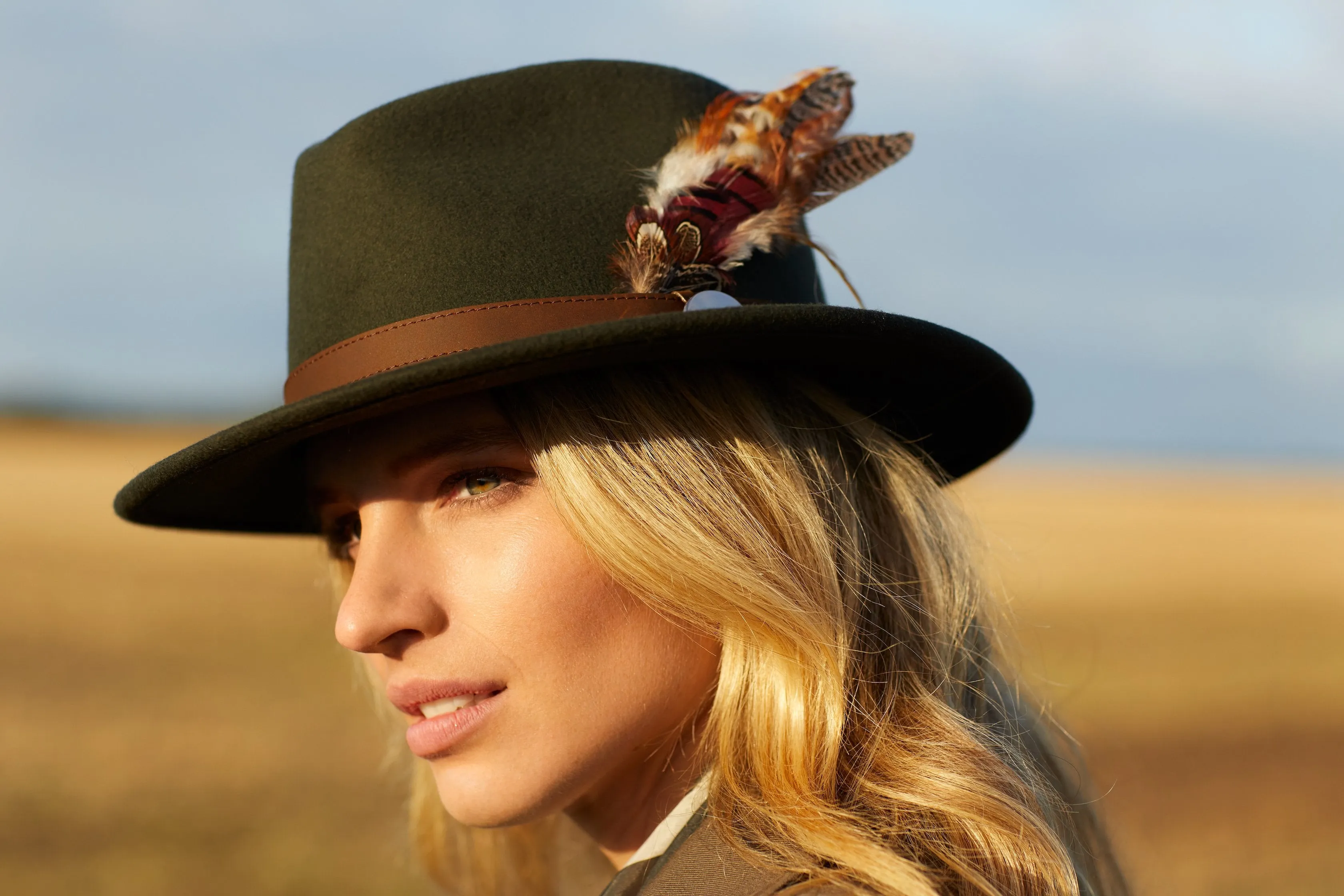 The Suffolk Fedora in Olive Green (Bronze Feather)