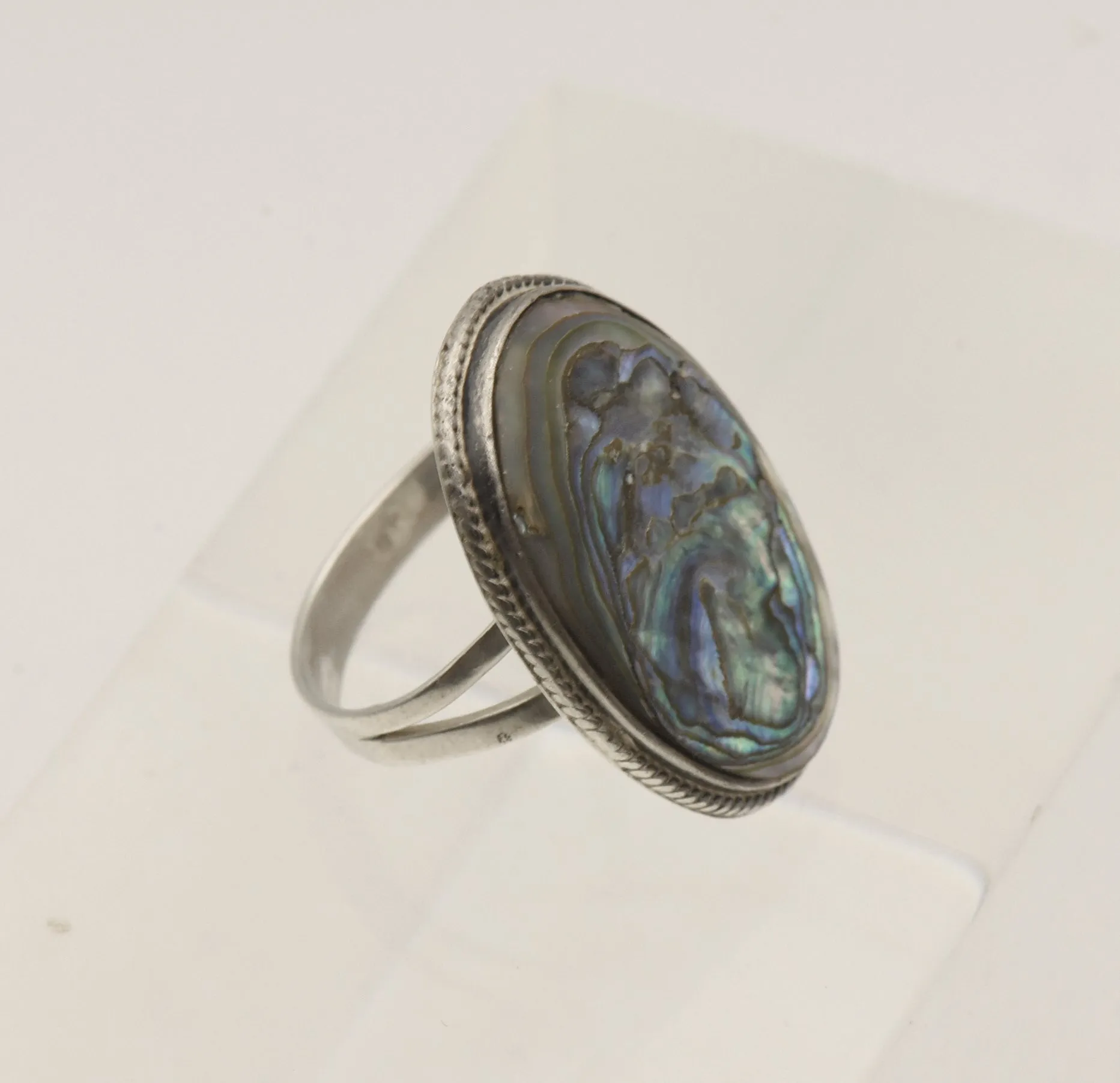 Vintage Sterling Silver Mother of Pearl Handmade Ring - Size 5.75