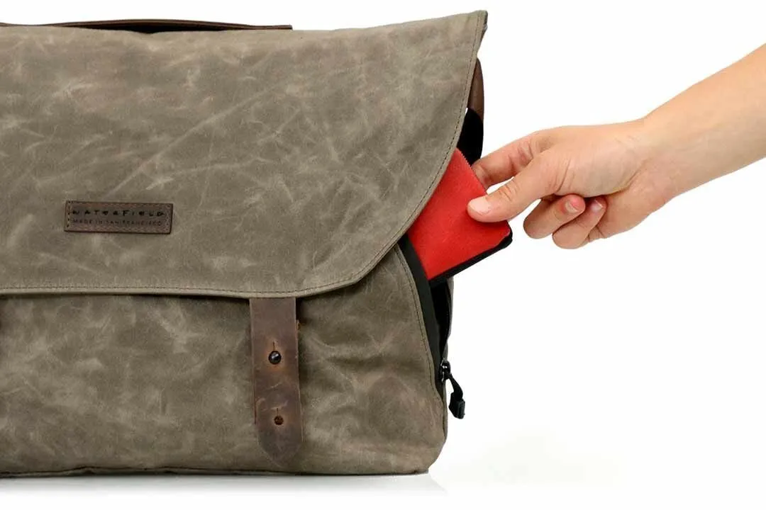 Vitesse Messenger bag