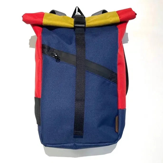 Zootility Bag: Rover Pack